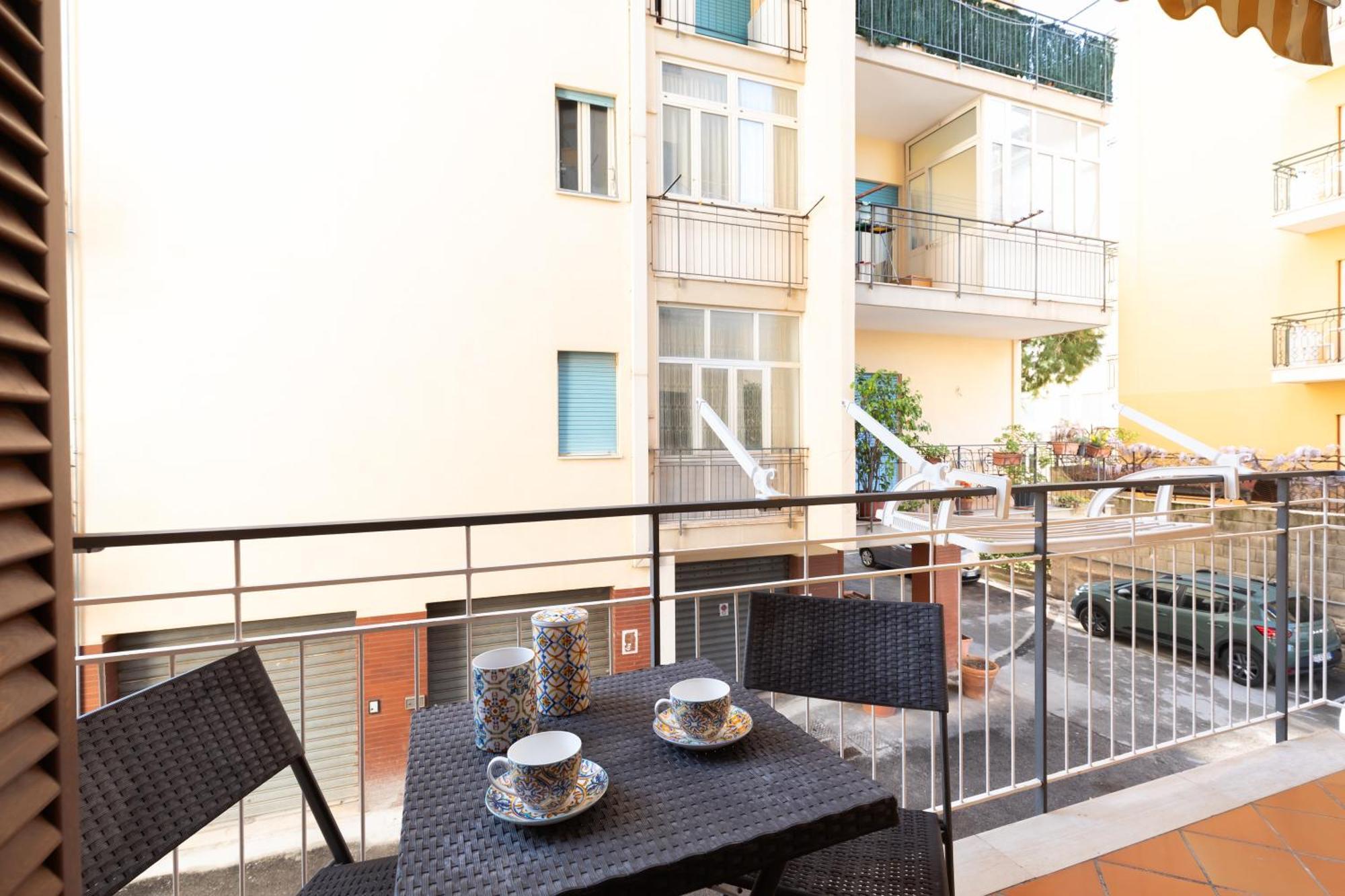 Yourhome - Casita Linda Сорренто Екстер'єр фото